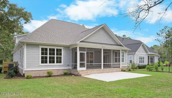 $956,998 | 1259 Bella Vista Lane Northeast, Leland, NC 28451