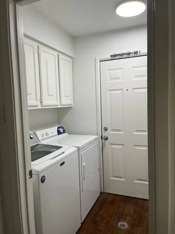 a view of a house with a big yard