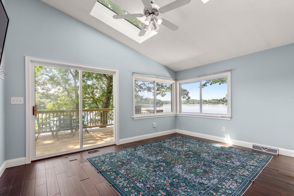 40 1/2 Maple Lane Sutton, MA 01590 - Photo 18 of 37