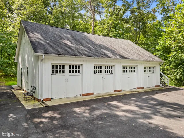 $1,199,000 | 11136 Orlean Vista Drive, Marshall, VA 20115