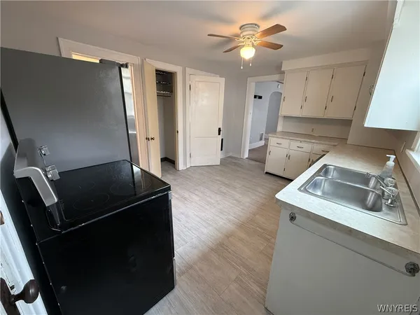 $1,300 | 1035 Oliver Street, North Tonawanda, NY 14120