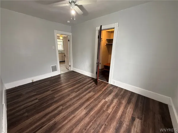 $1,300 | 1035 Oliver Street, North Tonawanda, NY 14120