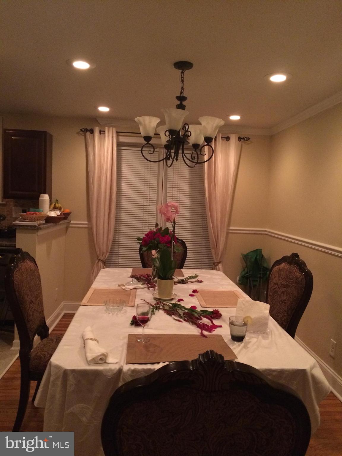 7822 Fayette Street Philadelphia, PA 19150 - Photo 15 of 37 Staged for dining area/room