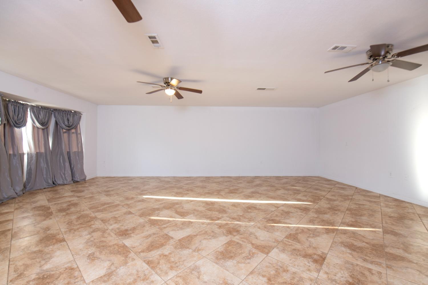 23653 Loper Valley Road Prather, CA 93651 - Photo 26 of 64 Gallery Image 26