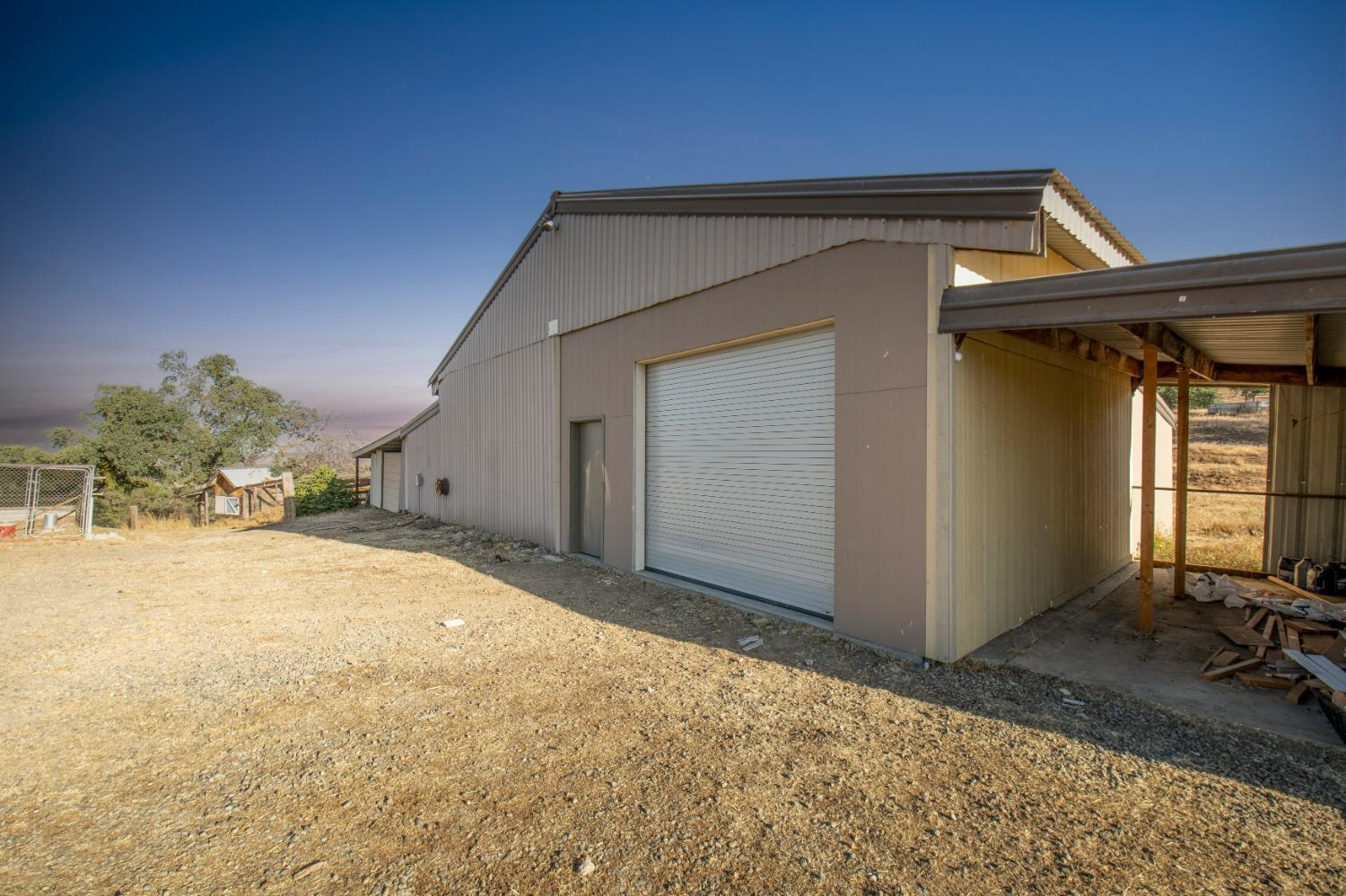 23653 Loper Valley Road Prather, CA 93651 - Photo 37 of 64 Gallery Image 37
