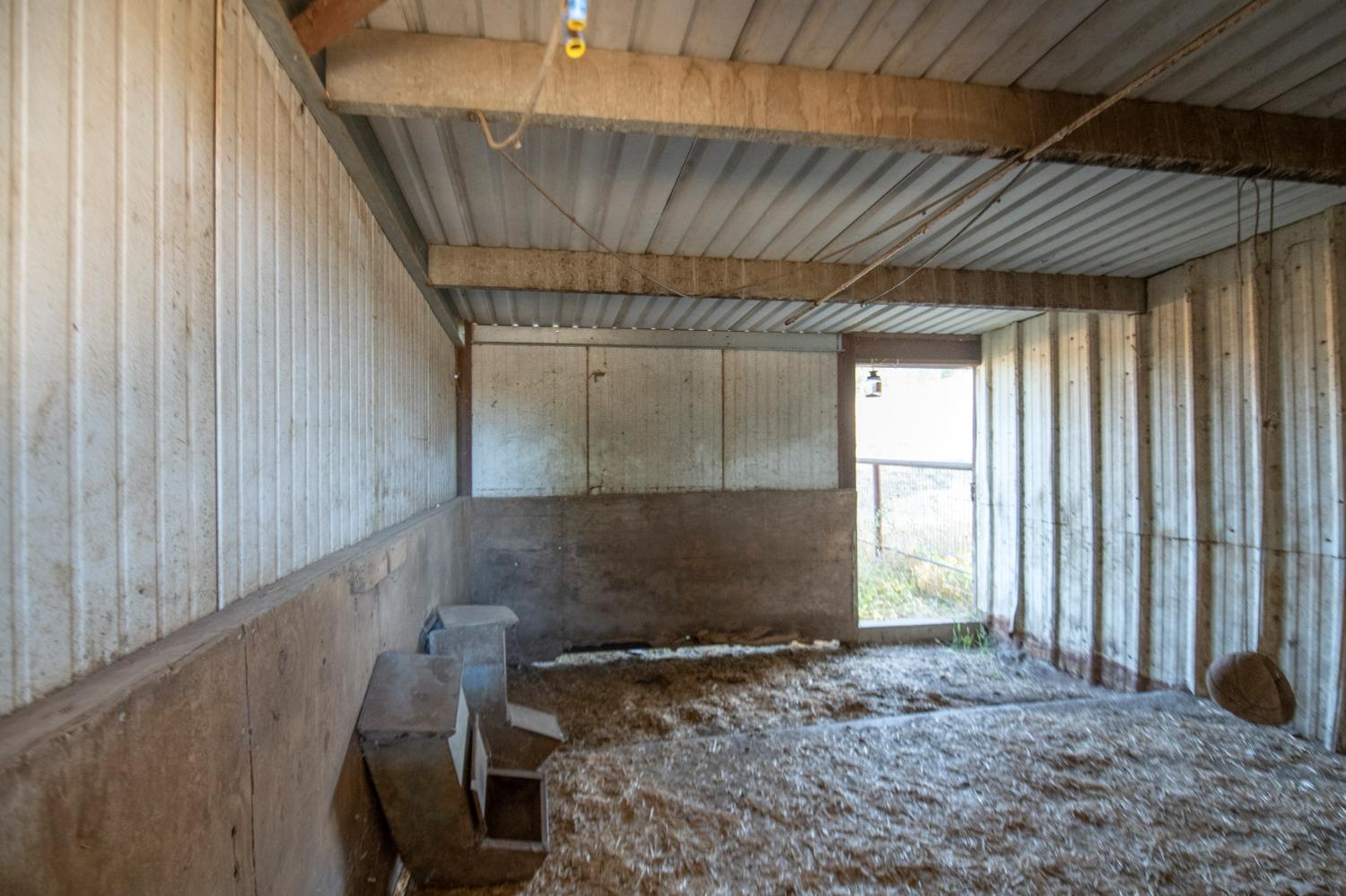 23653 Loper Valley Road Prather, CA 93651 - Photo 47 of 64 Gallery Image 47