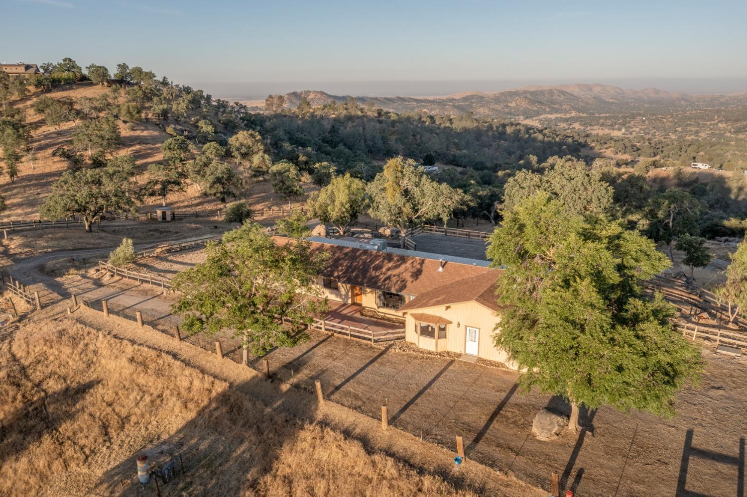 23653 Loper Valley Road Prather, CA 93651 - Photo 49 of 64 Gallery Image 49