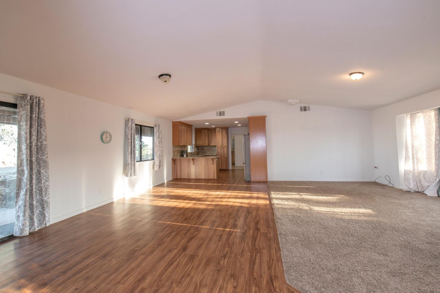 23653 Loper Valley Road Prather, CA 93651 - Photo 9 of 64 Gallery Image 9