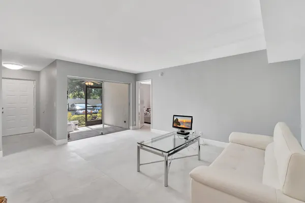 $2,350 | 14895 Builtmore Way, Unit 109, Delray Beach, FL 33446