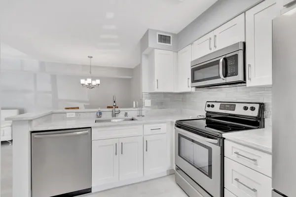 $2,350 | 14895 Builtmore Way, Unit 109, Delray Beach, FL 33446