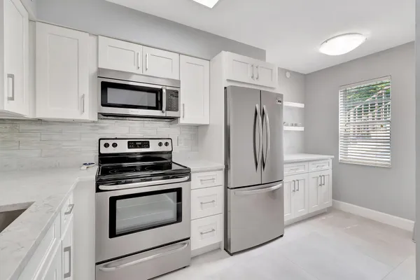 $2,350 | 14895 Builtmore Way, Unit 109, Delray Beach, FL 33446