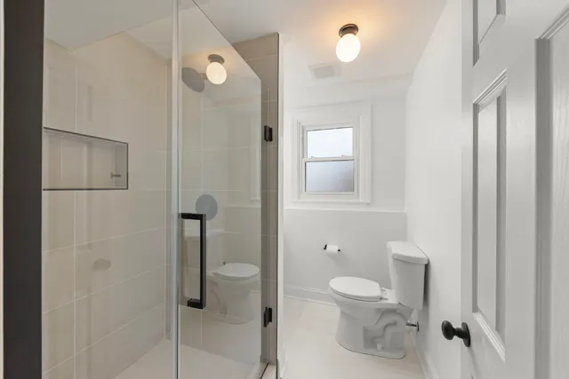 $585,000 | 1100 Brentwood Lane, Wheaton, IL 60189