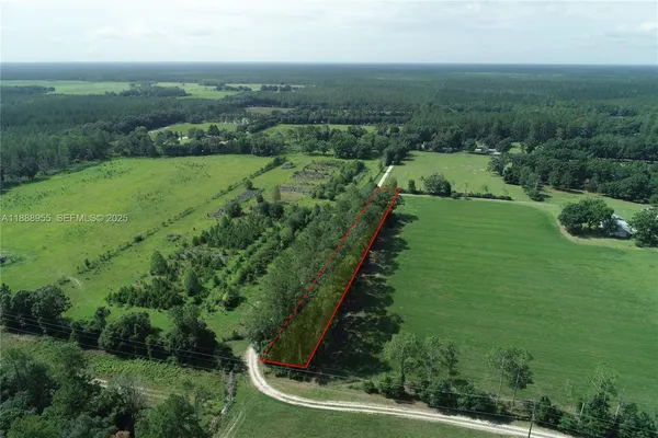 $17,900 | 20220 Northeast 118th Terrace, Waldo, FL 32694