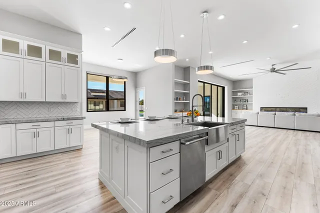 $2,995,000 | 24614 South 183rd Street, Gilbert, AZ 85298