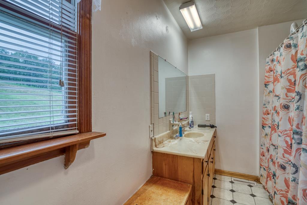 3351 Whitetop Road Chilhowie, VA 24319 - Photo 12 of 19 Gallery Image 12