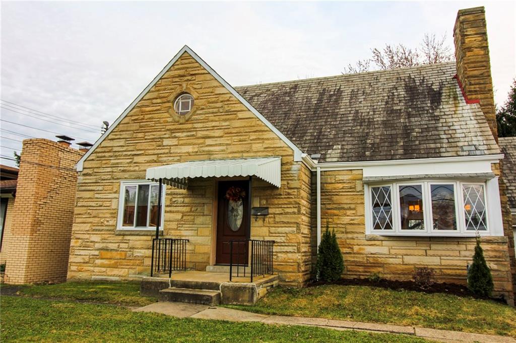 558 Hillcrest Avenue McKees Rocks, PA 15136 - Photo 1 of 25 Welcome to 558 Hillcrest Ave!