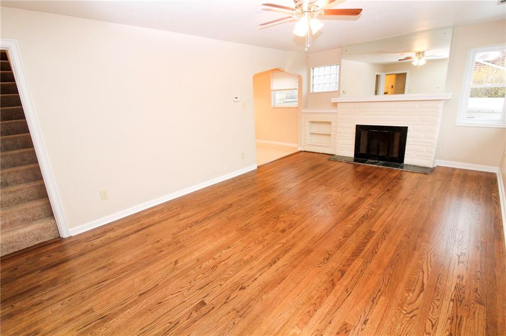 558 Hillcrest Avenue McKees Rocks, PA 15136 - Photo 3 of 25 Walk in to gleaming hardwoods!