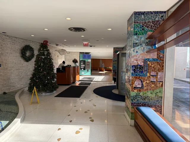 $146,900 | 6301 North Sheridan Road, Unit 24C, Chicago, IL 60660