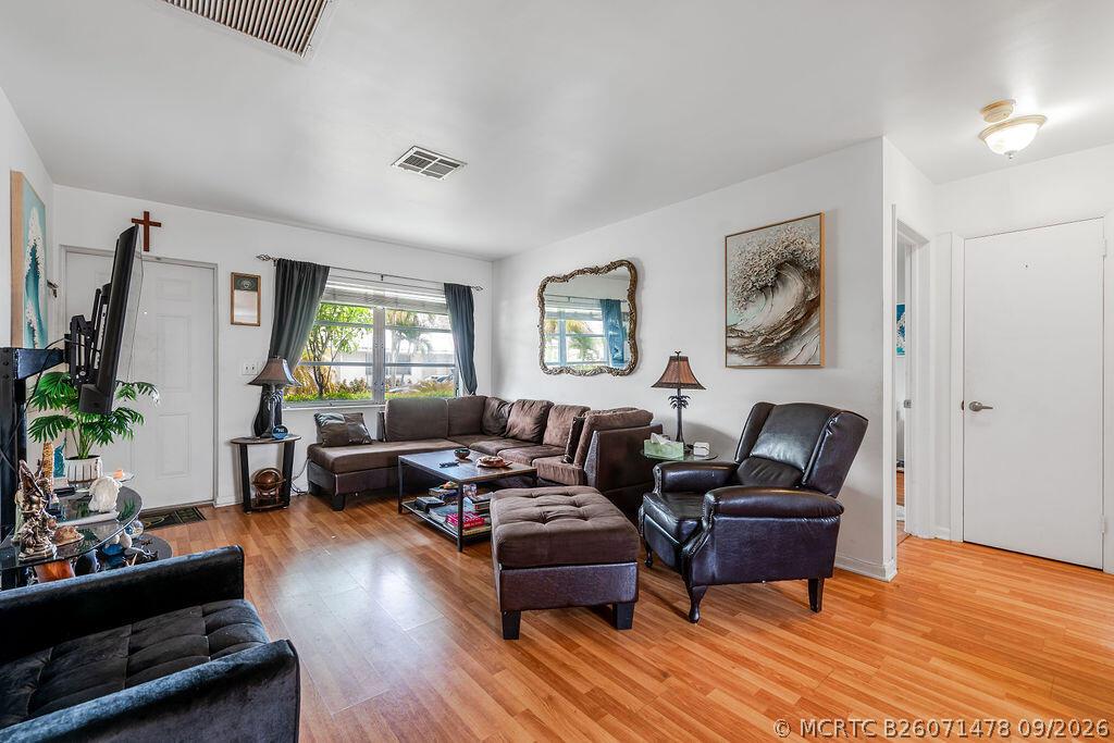 722 Ridge Road, Unit 2 Lantana, FL 33462 - Photo 8 of 27 Living Room