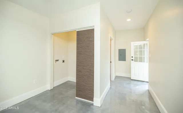 $6,850 | 69 West Lynwood Street, Phoenix, AZ 85004