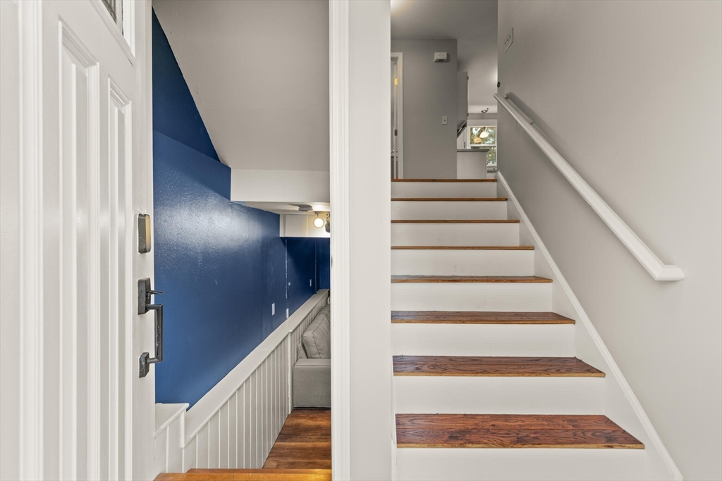23 Hillcrest Road Dracut, MA 01826 - Photo 25 of 35 Gallery Image 25