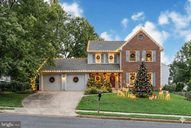 $715,000 | 12592 Rock Ridge Road, Herndon, VA 20170