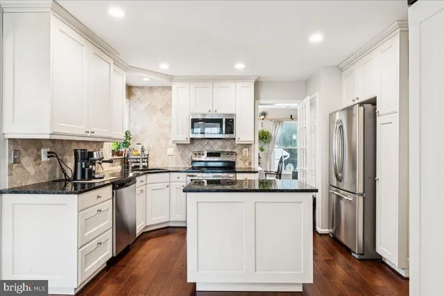 $715,000 | 12592 Rock Ridge Road, Herndon, VA 20170