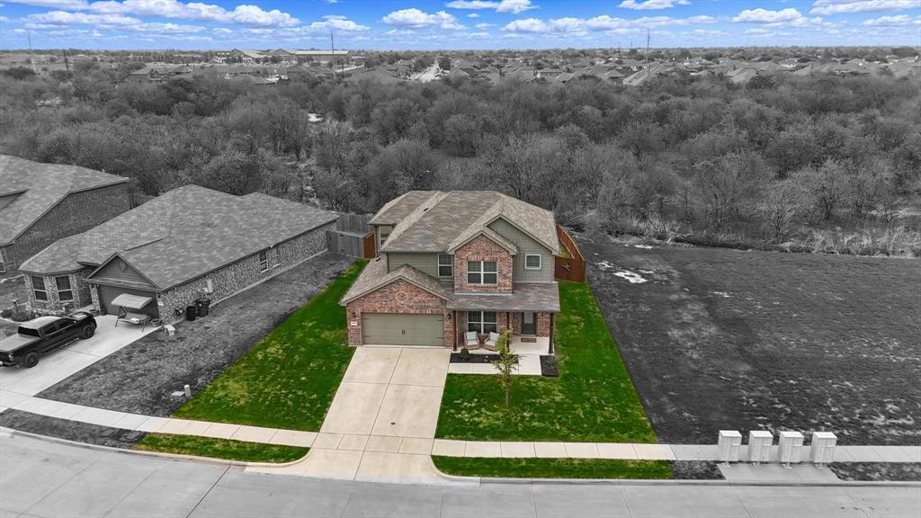 Birds eye view of property