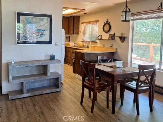 $1,900 | 11664 Lakeview Drive, Clearlake Oaks, CA 95423