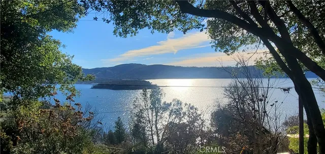 $1,900 | 11664 Lakeview Drive, Clearlake Oaks, CA 95423