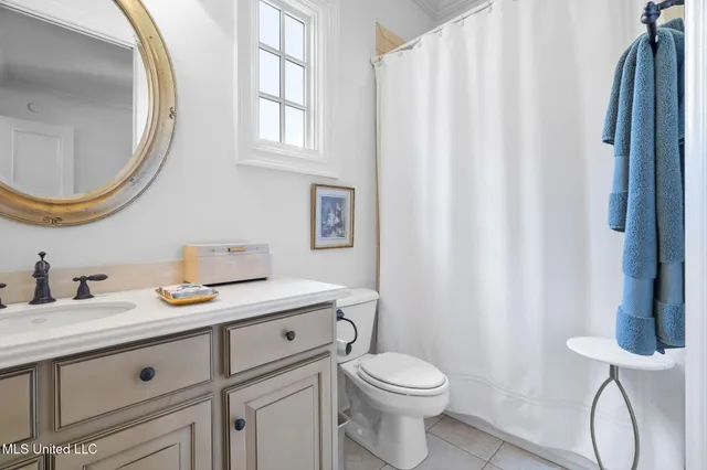 $989,000 | 1001 Hickory Ridge Drive, Hernando, MS 38632