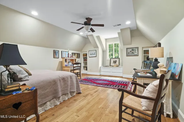 $989,000 | 1001 Hickory Ridge Drive, Hernando, MS 38632