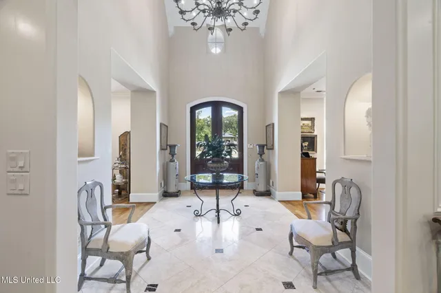 $989,000 | 1001 Hickory Ridge Drive, Hernando, MS 38632