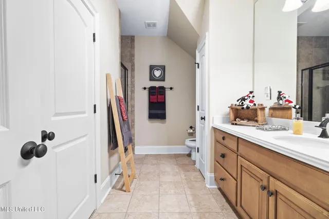 $989,000 | 1001 Hickory Ridge Drive, Hernando, MS 38632