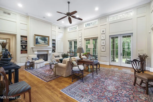 $989,000 | 1001 Hickory Ridge Drive, Hernando, MS 38632