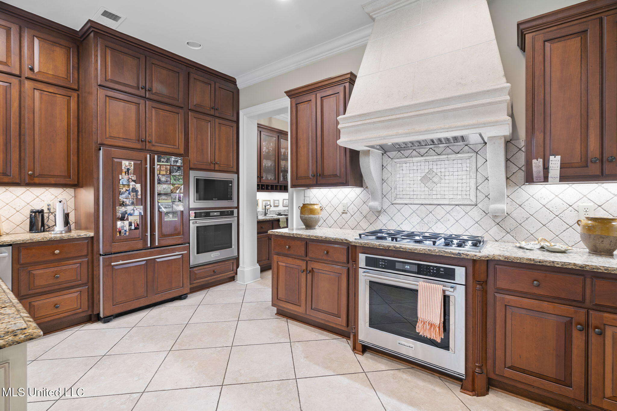 1001 Hickory Ridge Drive Hernando, MS 38632 - Photo 7 of 29 17-web-or-mls-1001 Hickory Ridge Dr-17