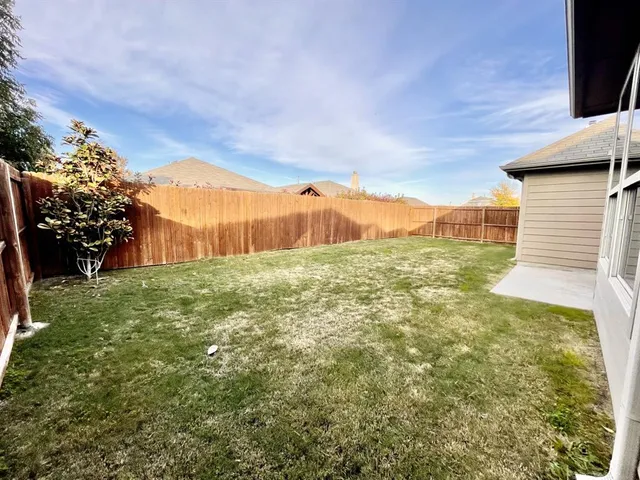 $2,350 | 1809 Whistler Drive, Little Elm, TX 75068