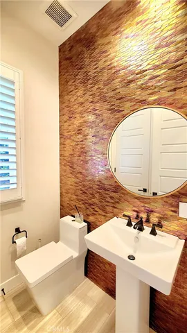 $6,990 | 178 Pinnacle Drive, Lake Forest, CA 92630