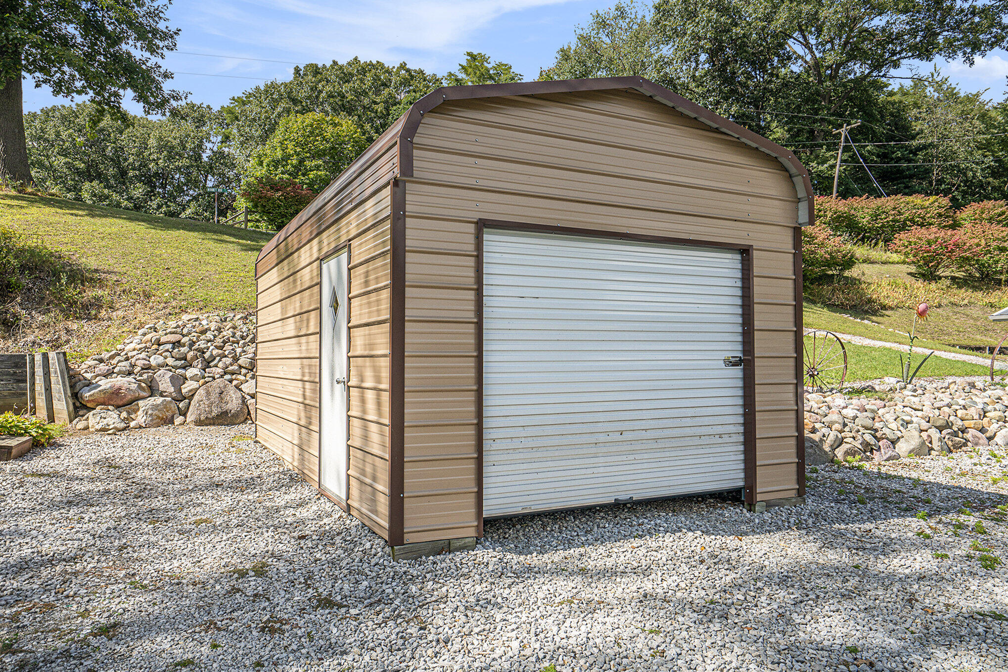 68435 Sweet Lake Road Sturgis, MI 49091 - Photo 15 of 29 Garage