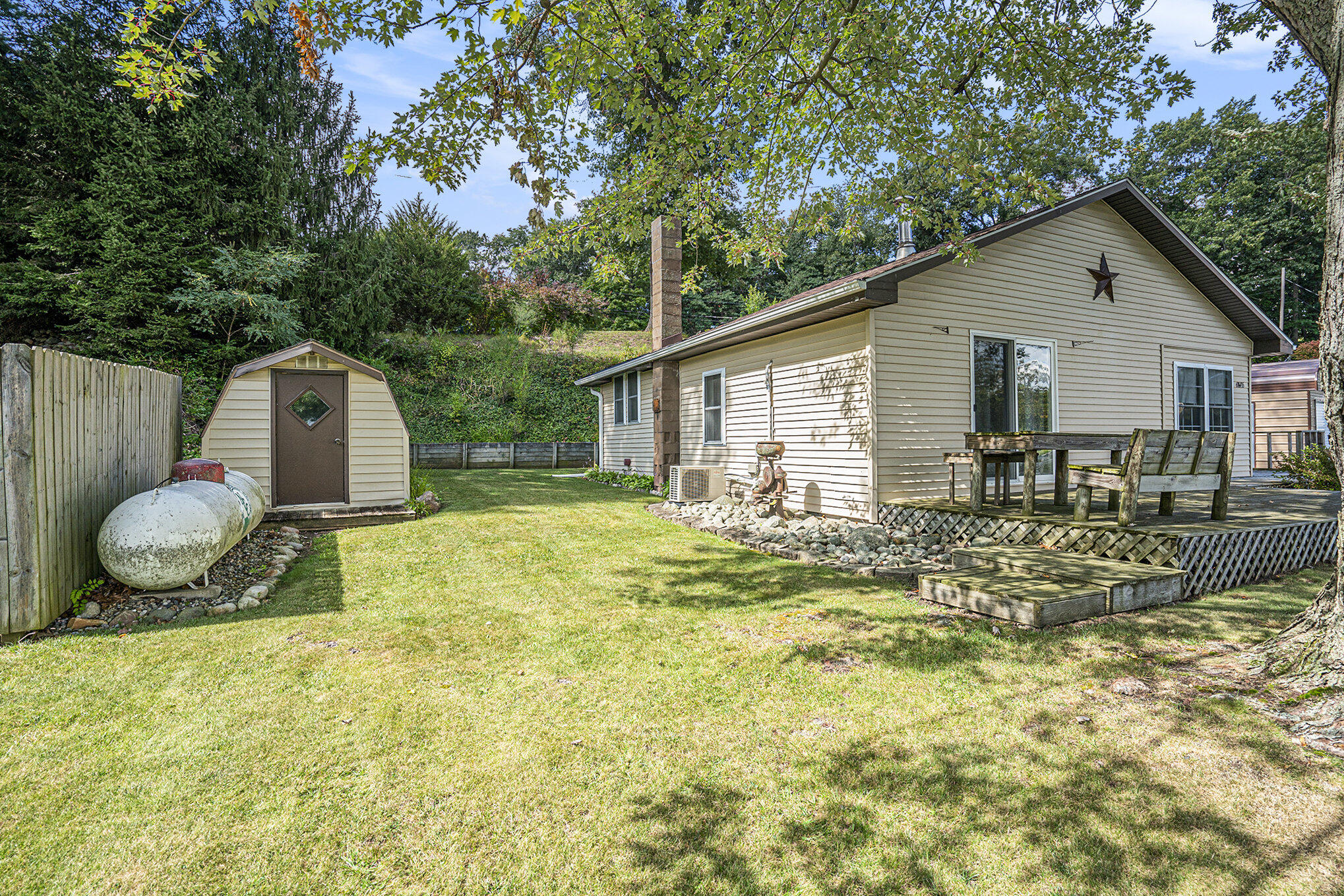 68435 Sweet Lake Road Sturgis, MI 49091 - Photo 17 of 29 Side Yard