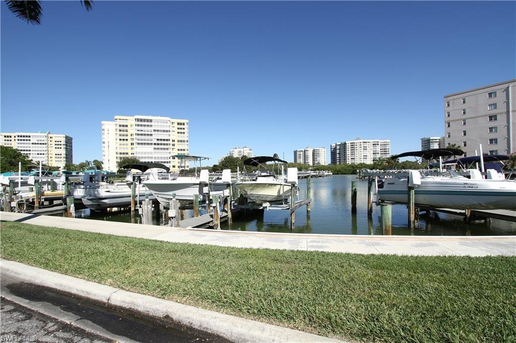 1 Bluebill Avenue, Unit 511 Naples, FL 34108 - Photo 19 of 34