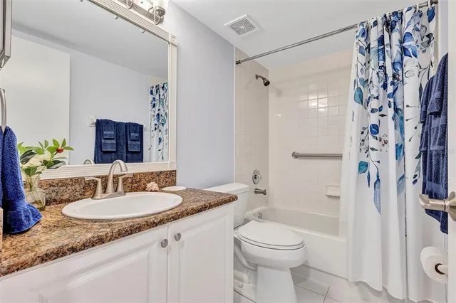 $249,000 | 6904 Drewrys Bluff, Unit 803, Bradenton, FL 34203