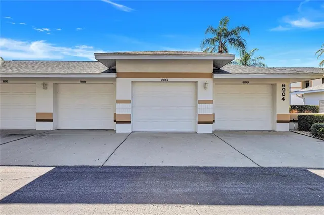 $249,000 | 6904 Drewrys Bluff, Unit 803, Bradenton, FL 34203
