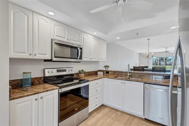 $249,000 | 6904 Drewrys Bluff, Unit 803, Bradenton, FL 34203