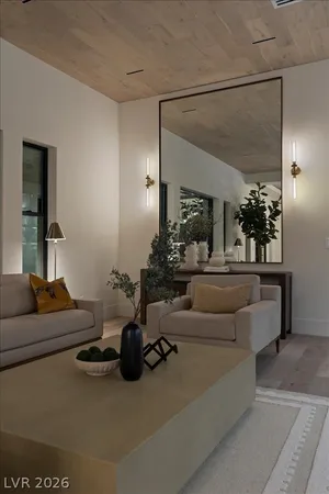 $25,000 | 2401 Driftwood Drive, Las Vegas, NV 89107