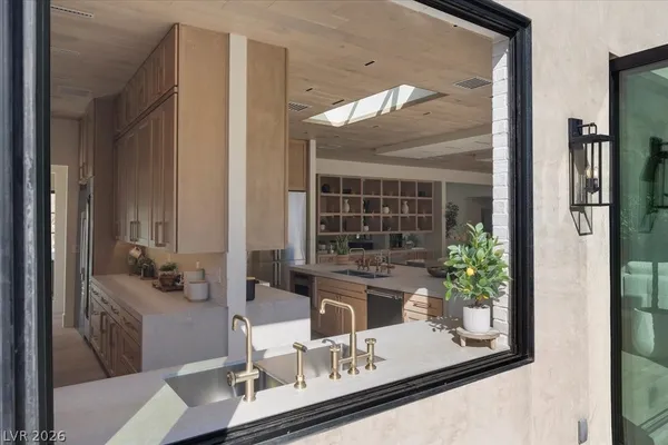 $25,000 | 2401 Driftwood Drive, Las Vegas, NV 89107