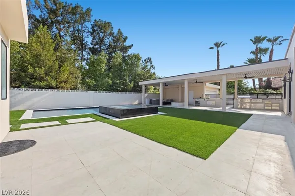 $25,000 | 2401 Driftwood Drive, Las Vegas, NV 89107