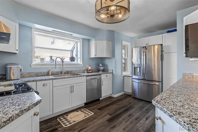 $269,900 | 603 North A Street, Farmington, MO 63640