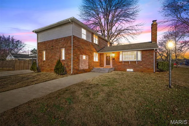 $269,900 | 603 North A Street, Farmington, MO 63640