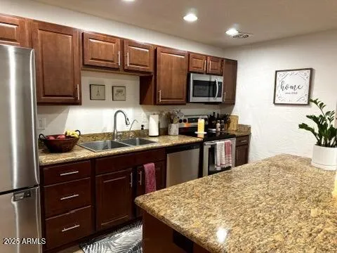 $5,500 | 3428 East Acoma Drive, Phoenix, AZ 85032